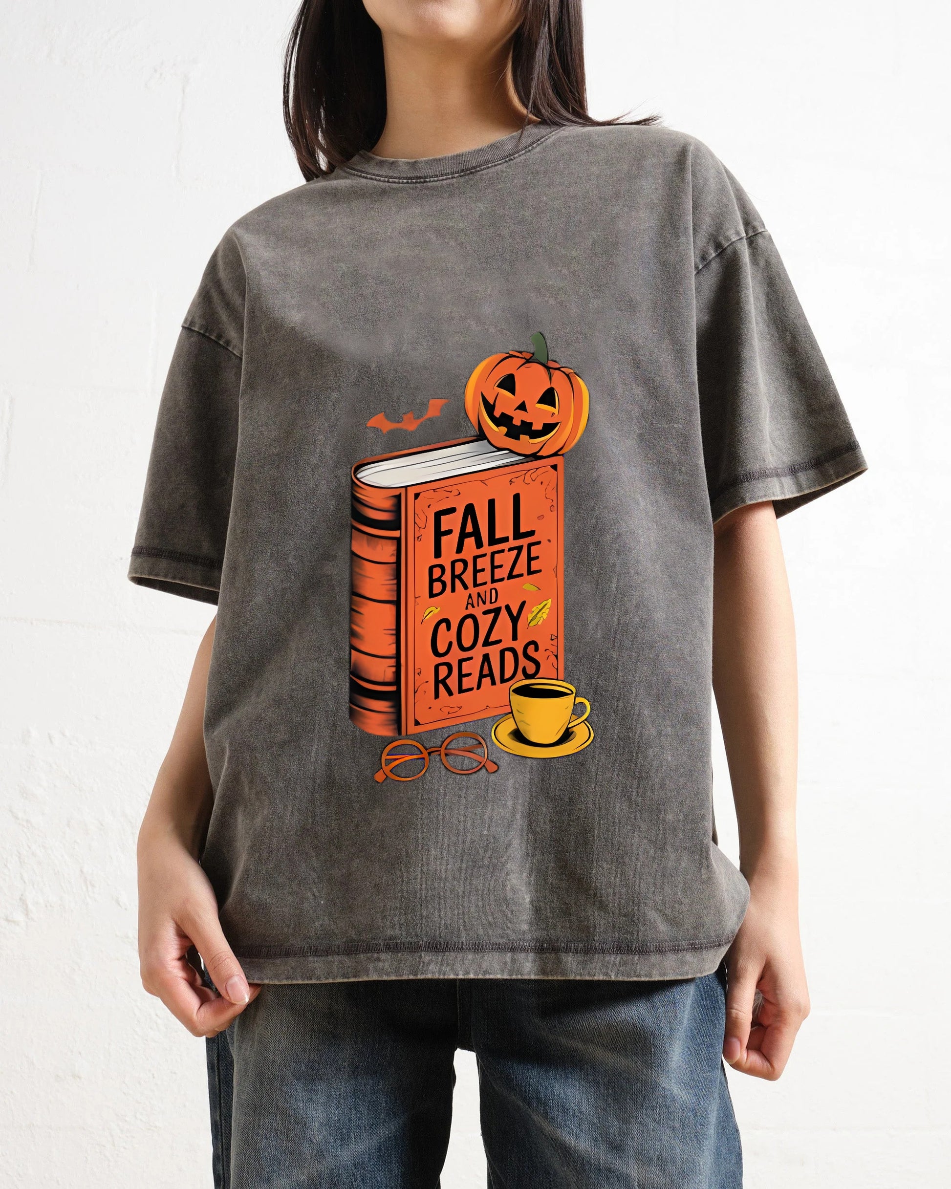 Fall Breeze And Cozy Reads Halloween Autumn Funny Book Lover T-Shirt