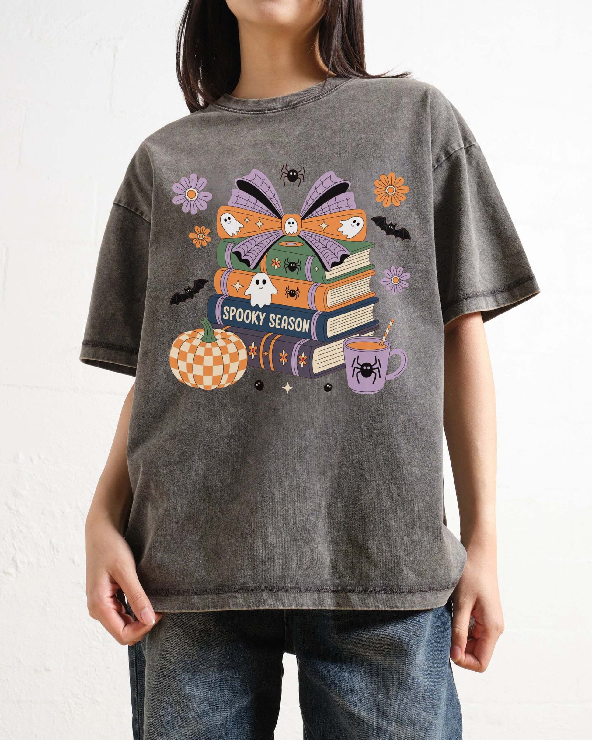 Spooky Season Book Lover Washed T-Shirt