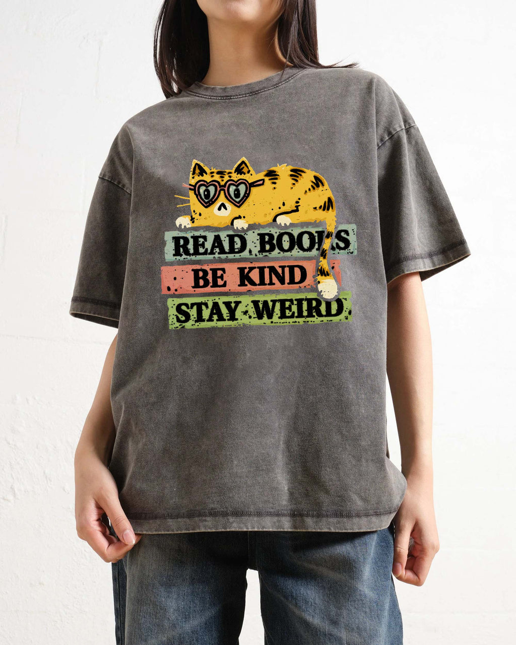 Read Books And Stay Weird T-shirt