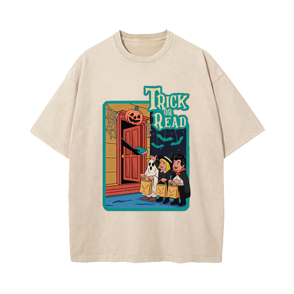 Trick or Read Swea T-Shirt