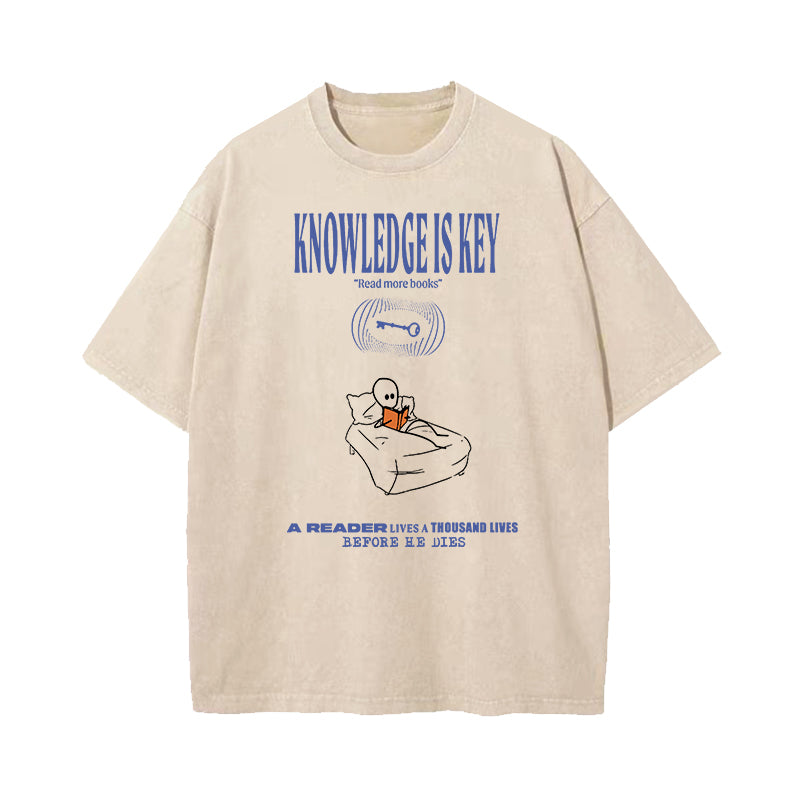 A Reader Lives A Thousand Lives Before He Dies Washed T-Shirt
