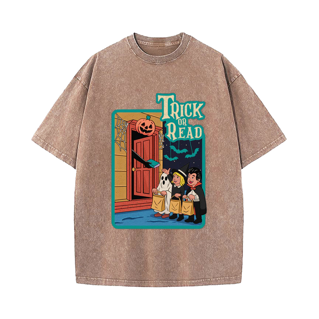 Trick or Read Swea T-Shirt